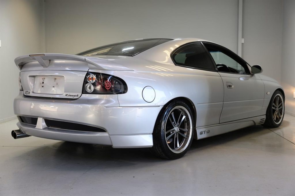 2003 Holden Monaro