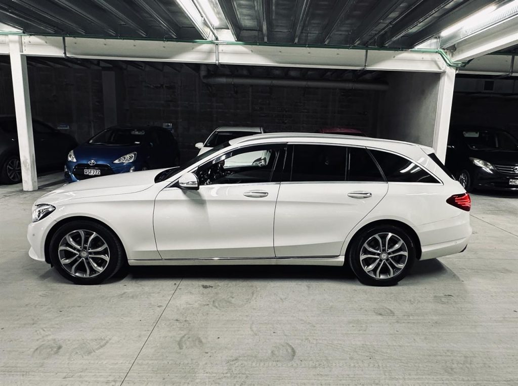 2014 Mercedes-Benz C 200