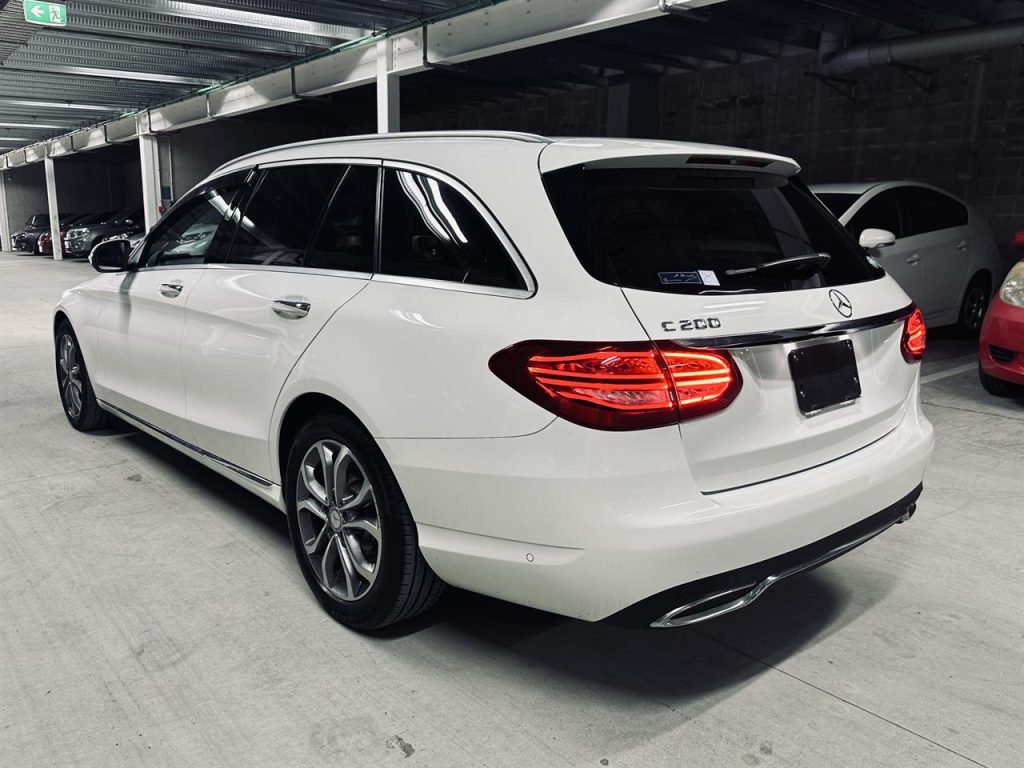 2014 Mercedes-Benz C 200