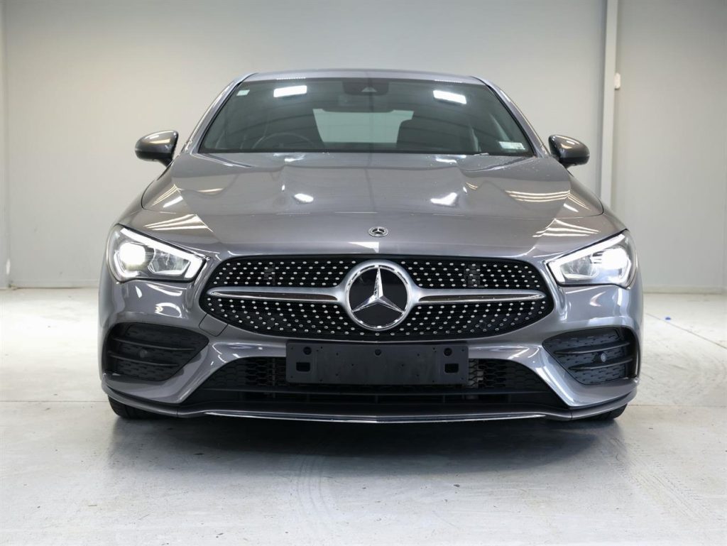 2022 Mercedes-Benz CLA 200