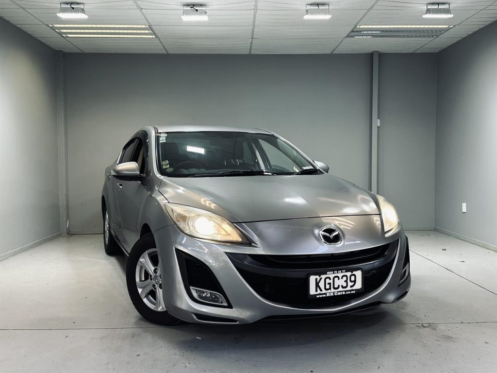 2010 Mazda Axela