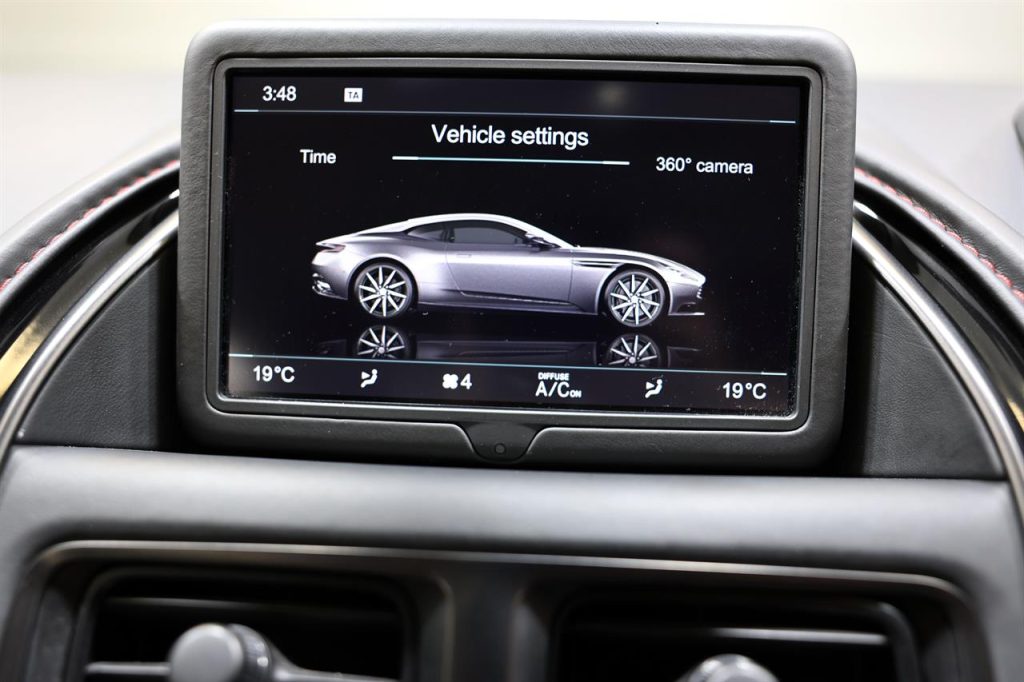 2018 ASTON MARTIN DB11